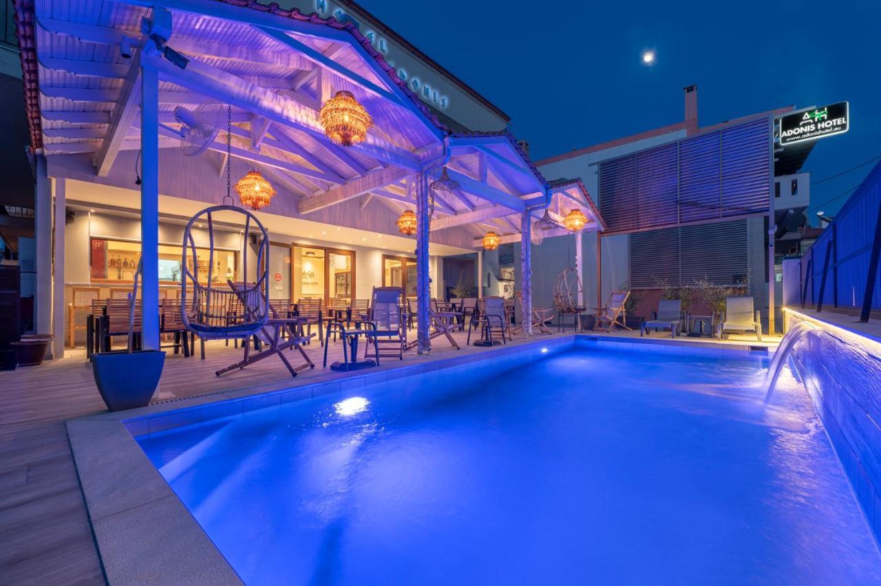 Adonis Hotel ペフコホリ エクステリア 写真